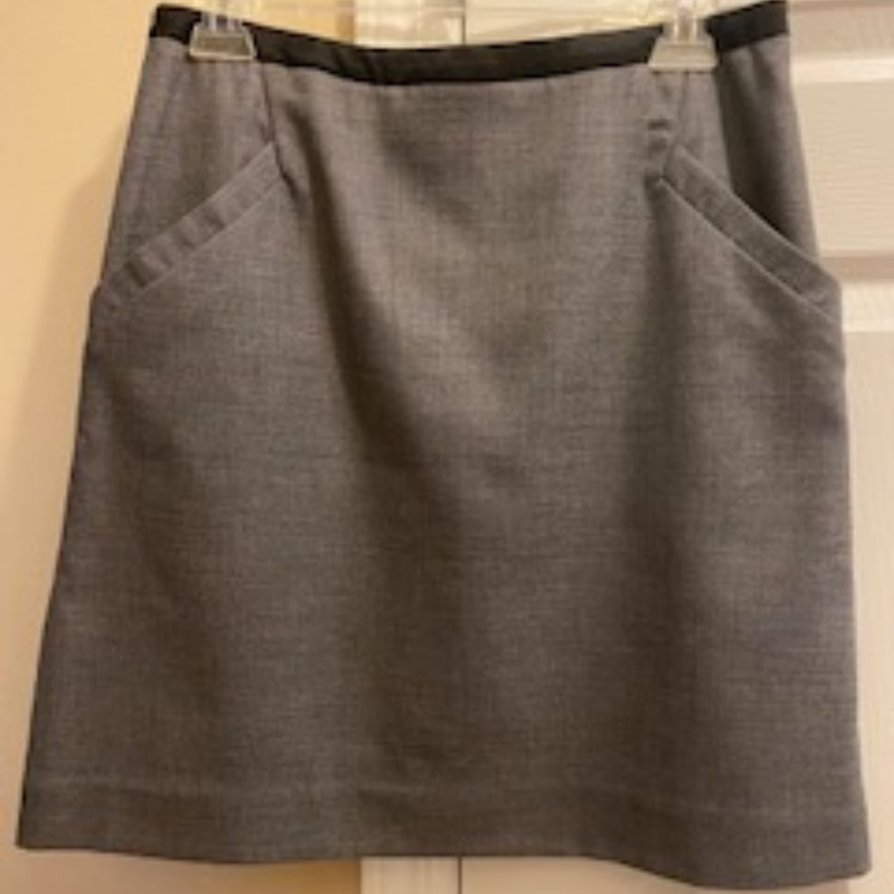 H&M Gray w/Black Trim Skirt
